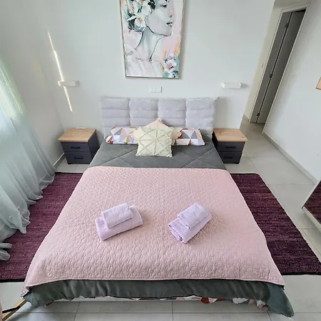 Apartment Mythical Sands 2 - B *